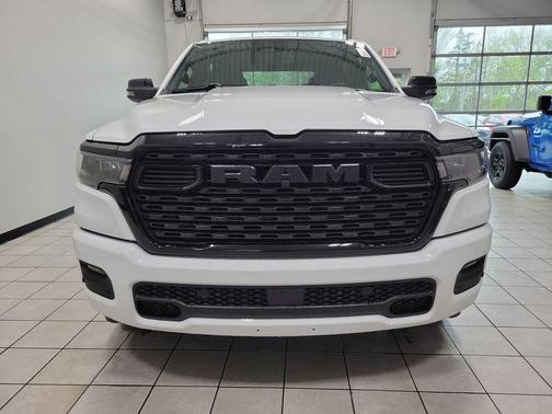 Bright White Clearcoat 2026 RAM 1500 Big Horn/Lone Star