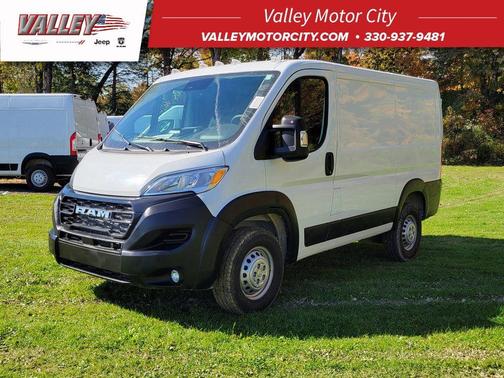 2025 RAM ProMaster 1500 Low Roof