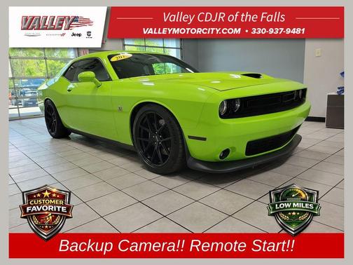 Sublime Pearl 2015 Dodge Challenger R/T Scat Pack