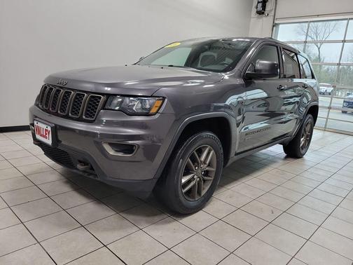 2016 Jeep Grand Cherokee Laredo