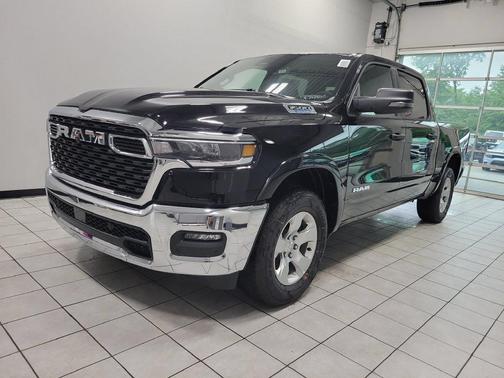 Diamond Black 2026 RAM 1500 Big Horn/Lone Star