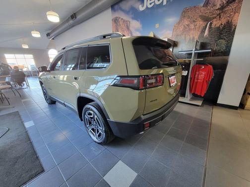 2026 Jeep Cherokee LAREDO/LIMITED