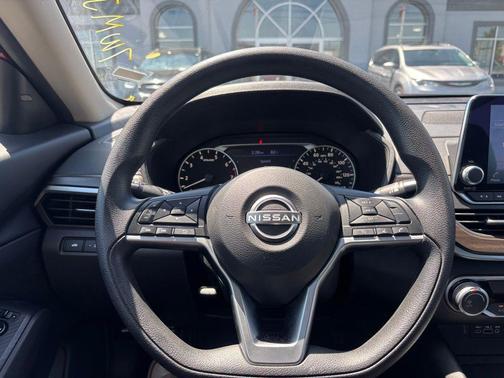 Scarlet Ember 2024 Nissan Altima 2.5 SV
