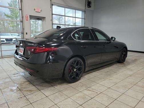 2021 Alfa Romeo Giulia Ti