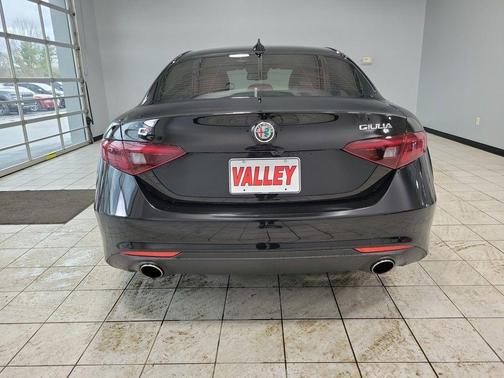2021 Alfa Romeo Giulia Ti