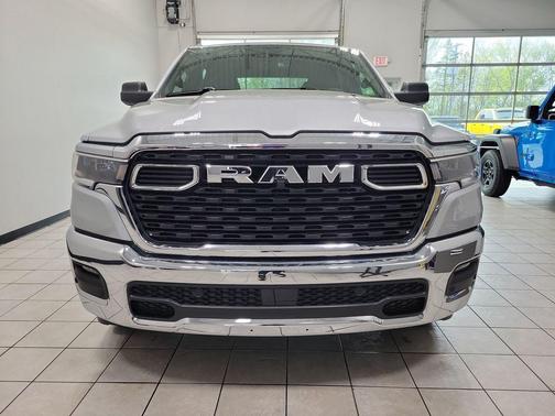 Silver Zynith 2026 RAM 1500 Big Horn/Lone Star
