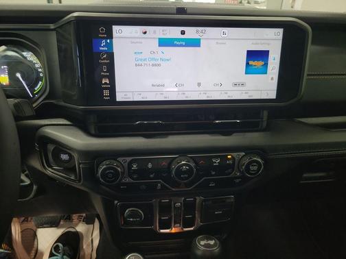 Granite Crystal Clearcoat Metallic 2024 Jeep Wrangler 4xe Sahara