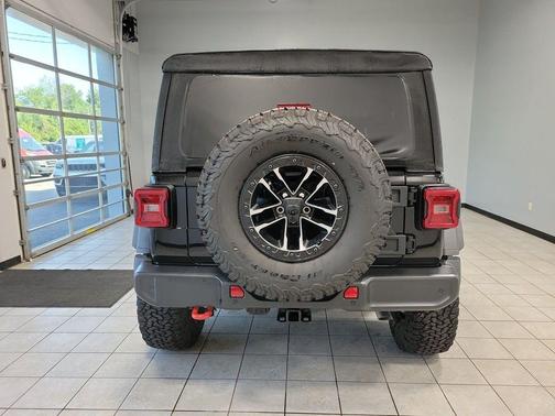 2024 Jeep Wrangler Rubicon