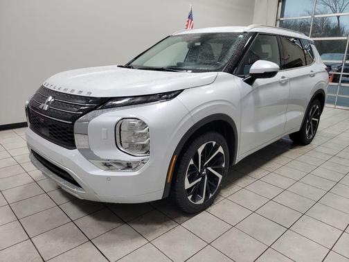 2024 Mitsubishi Outlander SEL