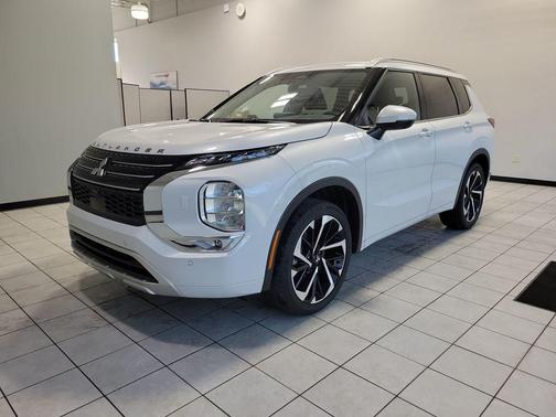 2024 Mitsubishi Outlander SEL