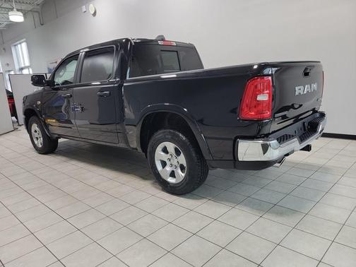 Diamond Black 2026 RAM 1500 Big Horn/Lone Star