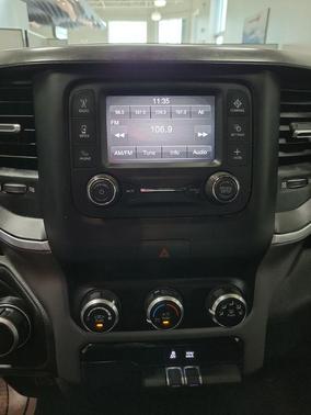 Diamond Black 2023 RAM 1500 Big Horn