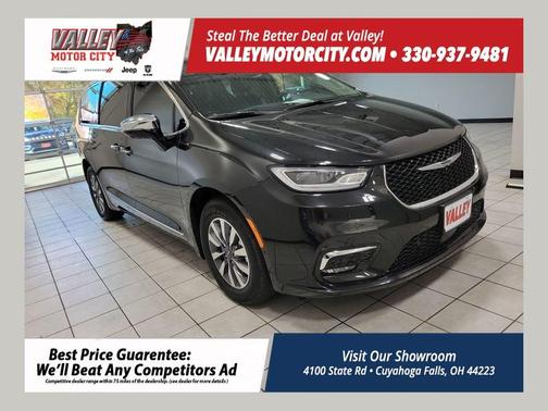 2023 Chrysler Pacifica Hybrid Limited