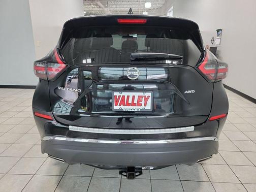 Magnetic Black 2019 Nissan Murano S