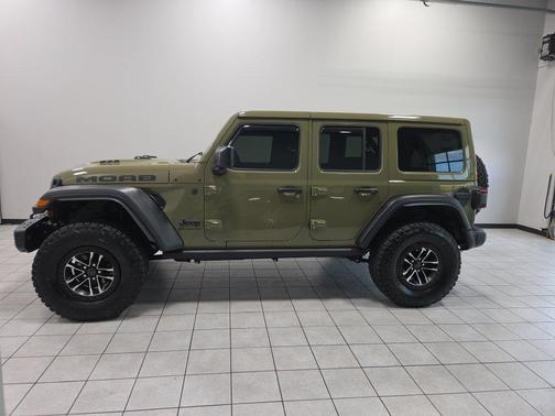41 2026 Jeep Wrangler Moab 392