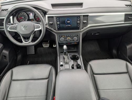 2021 Volkswagen Atlas 3.6 V6 SE w/ Technology R-Line