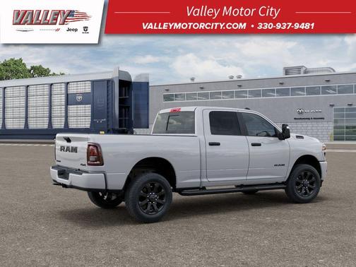 Bright White Clearcoat 2026 RAM 2500 Big Horn
