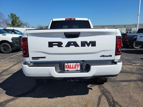 Bright White Clearcoat 2026 RAM 2500 Big Horn