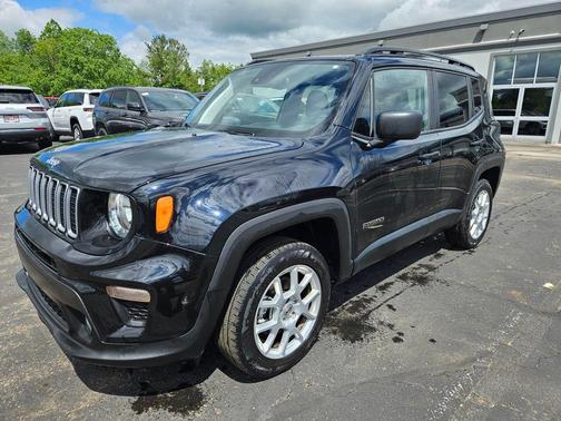 2023 Jeep Renegade Latitude