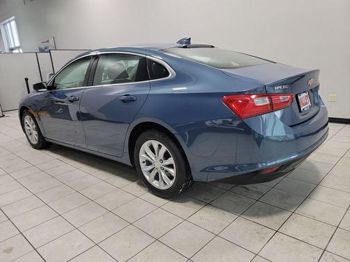 2025 Chevrolet Malibu LT