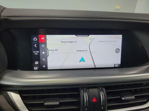 2024 Alfa Romeo Stelvio Ti