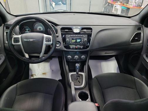 Bright Silver Clearcoat Metallic 2012 Chrysler 200 Touring