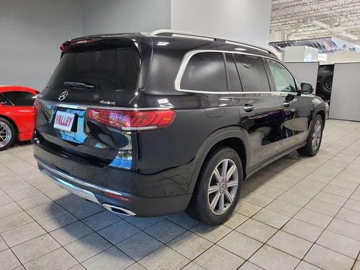 2023 Mercedes-Benz GLS 450 4MATIC
