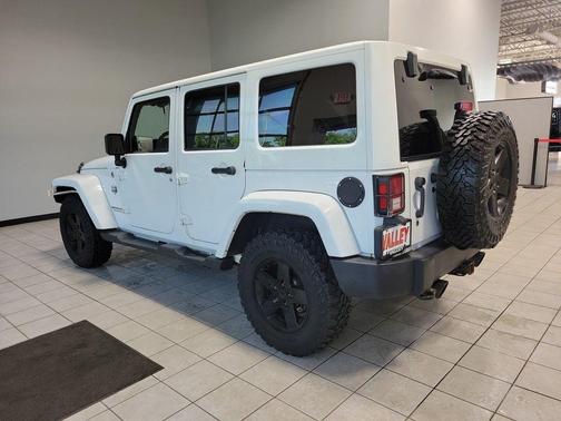 2012 Jeep Wrangler Unlimited Sahara