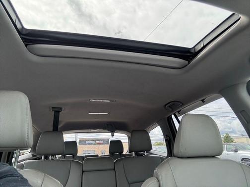 Lunar Silver Metallic 2019 Honda Pilot EX-L
