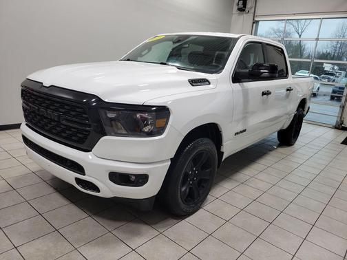 Bright White Clearcoat 2023 RAM 1500 Big Horn