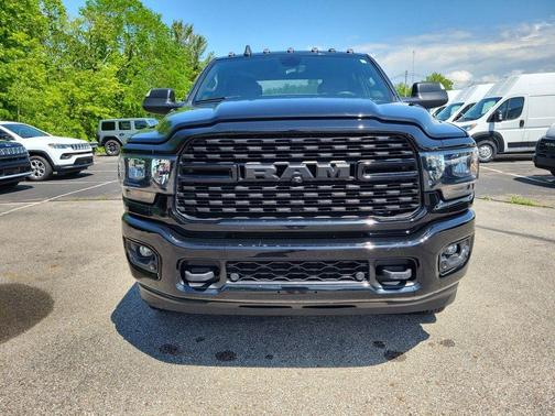 2022 RAM 3500 Big Horn