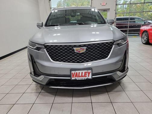 2025 Cadillac XT6 Premium Luxury AWD
