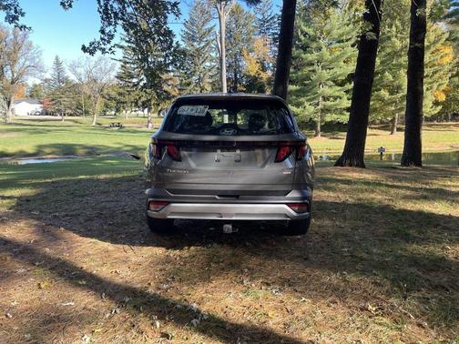 2026 Hyundai TUCSON SE