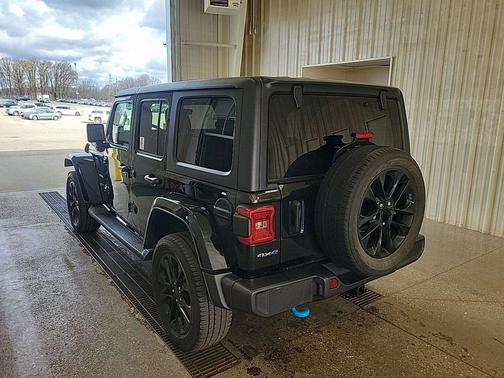 2022 Jeep Wrangler Unlimited 4xe Sahara