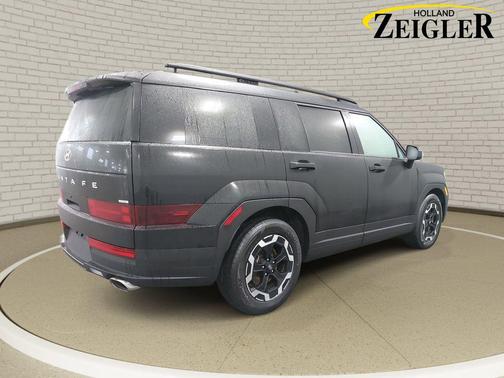 Phantom Black 2025 Hyundai SANTA FE SEL 2.4