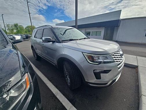 Ingot Silver 2018 Ford Explorer Platinum