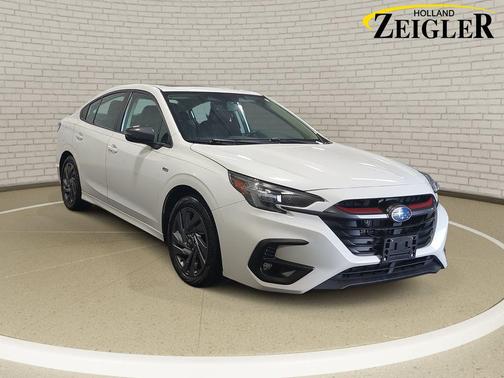Crystal White Pearl 2025 Subaru Legacy Sport