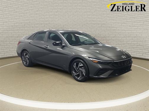 2025 Hyundai ELANTRA Sport