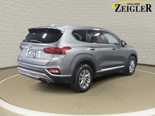 2019 Hyundai SANTA FE SEL 2.4