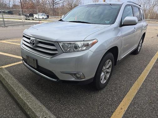 2012 Toyota Highlander Base