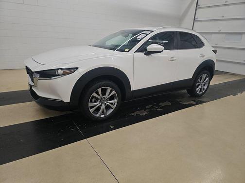Snowflake White Pearl Mica 2022 Mazda CX-30 2.5 S Preferred Package