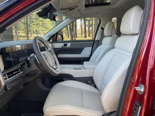 2026 Hyundai SANTA FE HEV Calligraphy