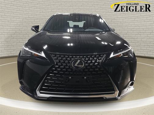 2023 Lexus UX 250h Base