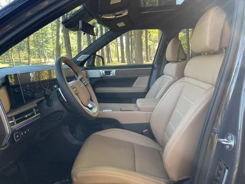 2026 Hyundai SANTA FE HEV Calligraphy