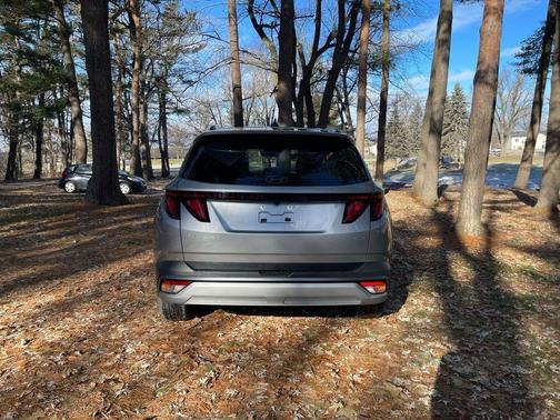 Shimmering Silver 2026 Hyundai TUCSON SEL