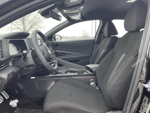 2026 Hyundai ELANTRA Sport