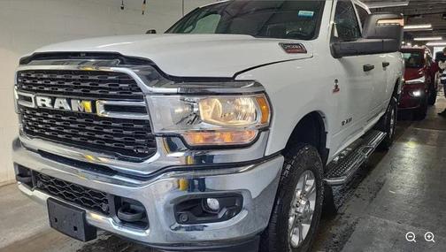 2024 RAM 2500 Big Horn Crew Cab 4x4 6'4' Box