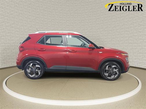 2025 Hyundai VENUE Limited