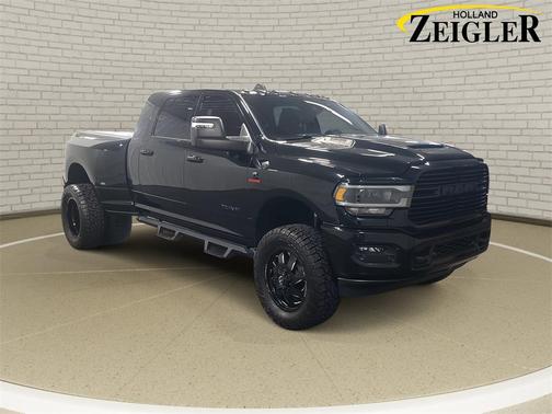 2024 RAM 3500 Laramie Mega Cab 4x4 6'4' Box