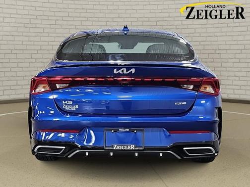 2024 Kia K5 GT-Line